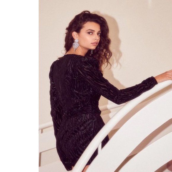 SAYLOR Zabra Burnout Romper - Picture 2 of 4